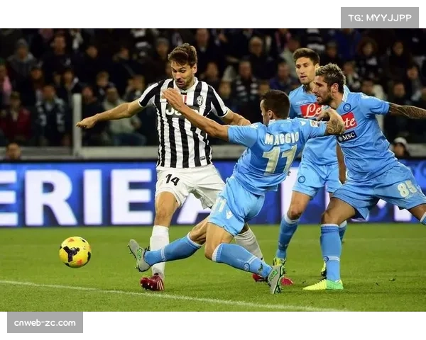 那不勒斯赛季总结:连续换帅与更衣室动荡如何导致卫冕冠军跌出前六